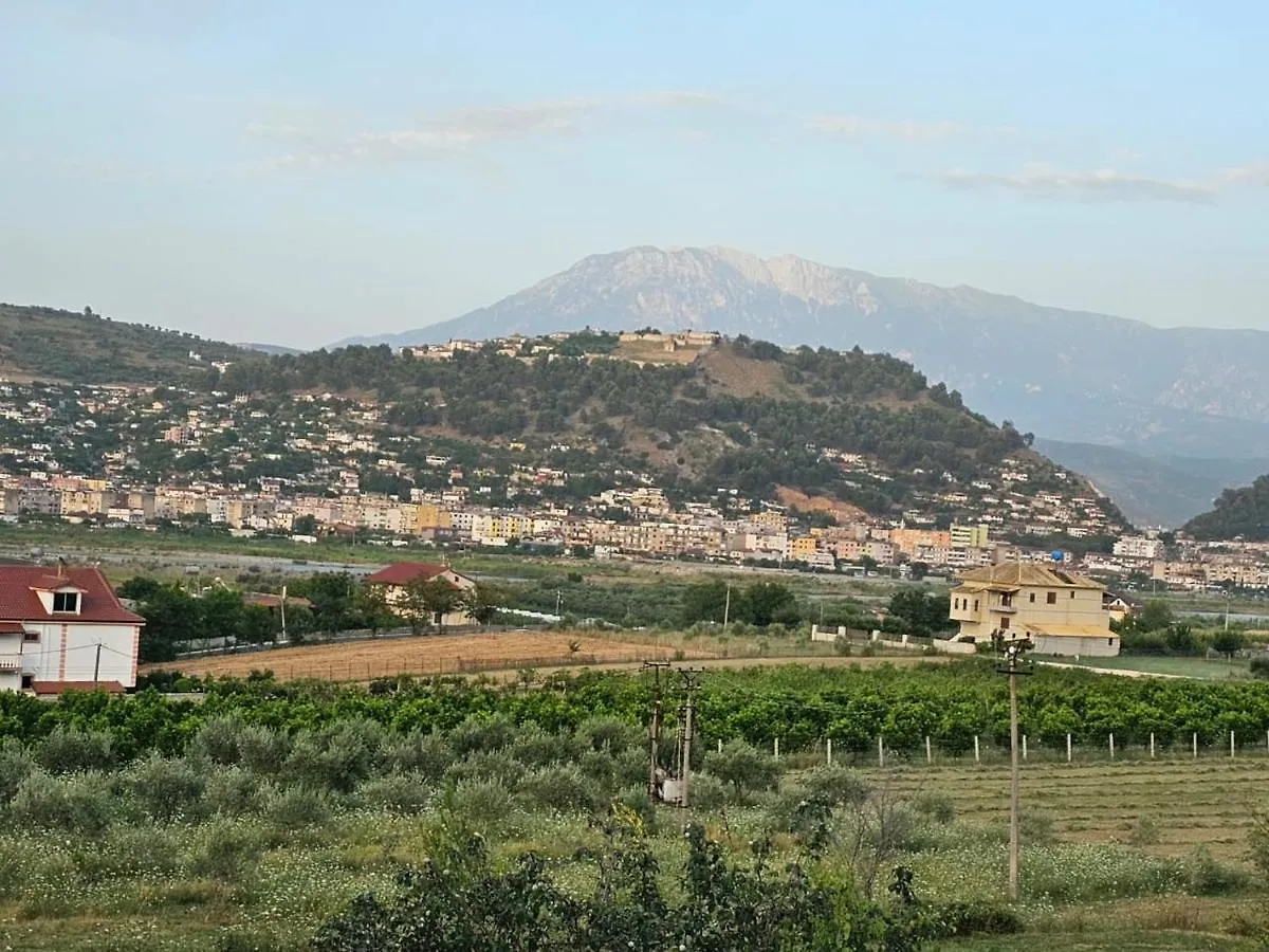 Guesthouse Iljaz Berat Hébergement de vacances